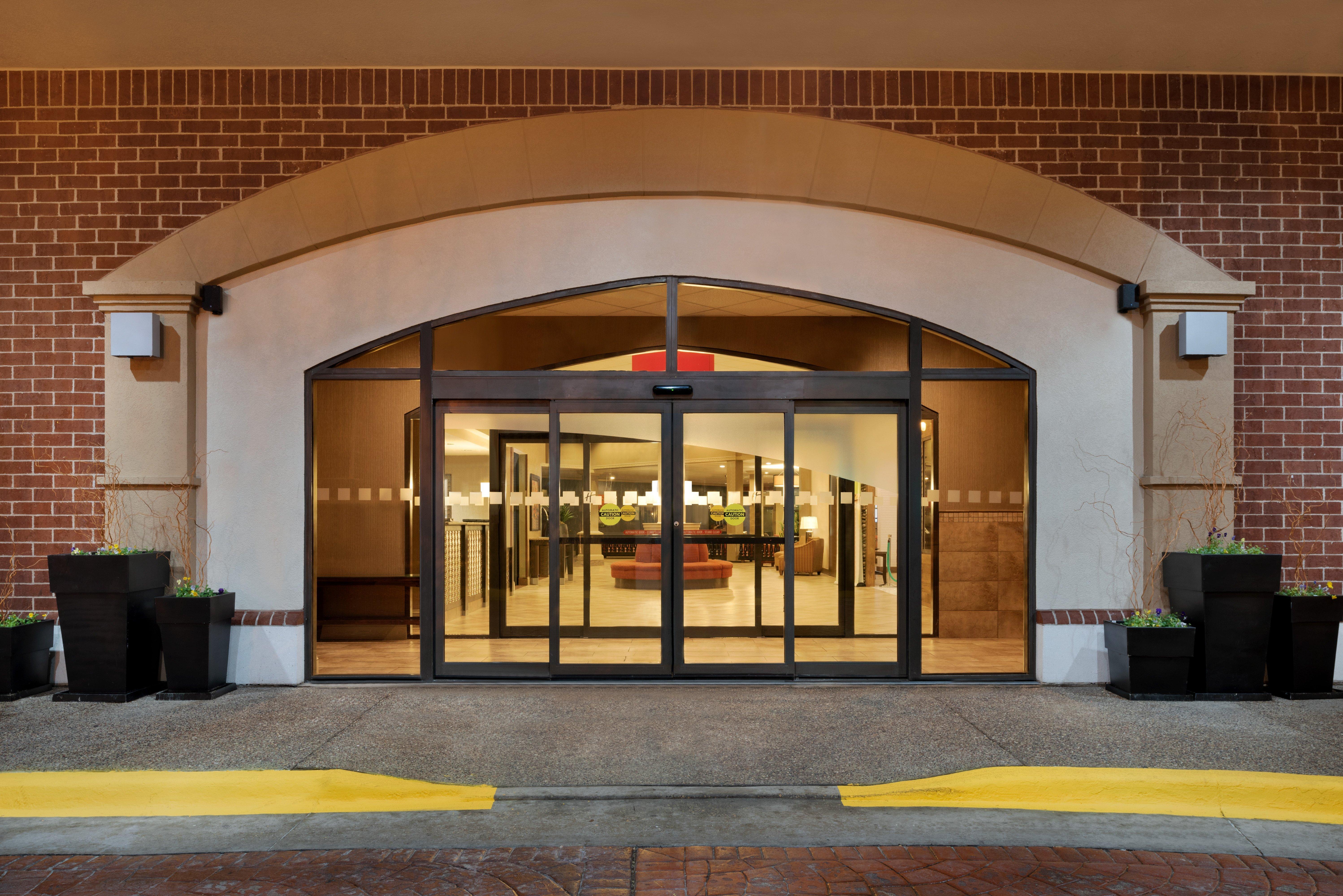 Holiday Inn Dubuque/Galena By Ihg Zewnętrze zdjęcie