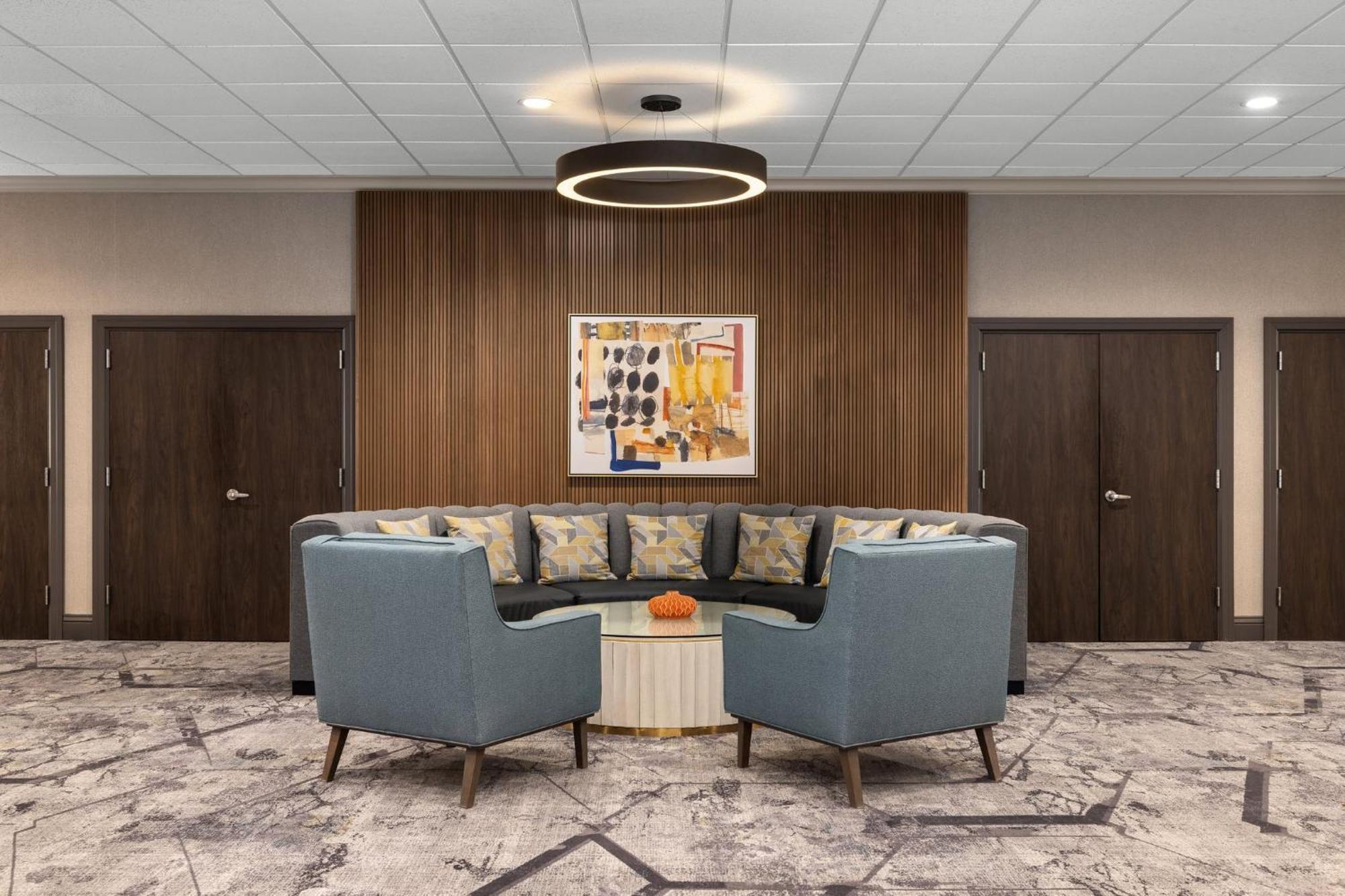 Holiday Inn Dubuque/Galena By Ihg Zewnętrze zdjęcie